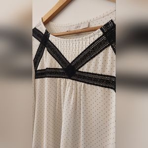 Ann Taylor Loft White with Black Polka Dots Print Long Sleeve Blouse Size S